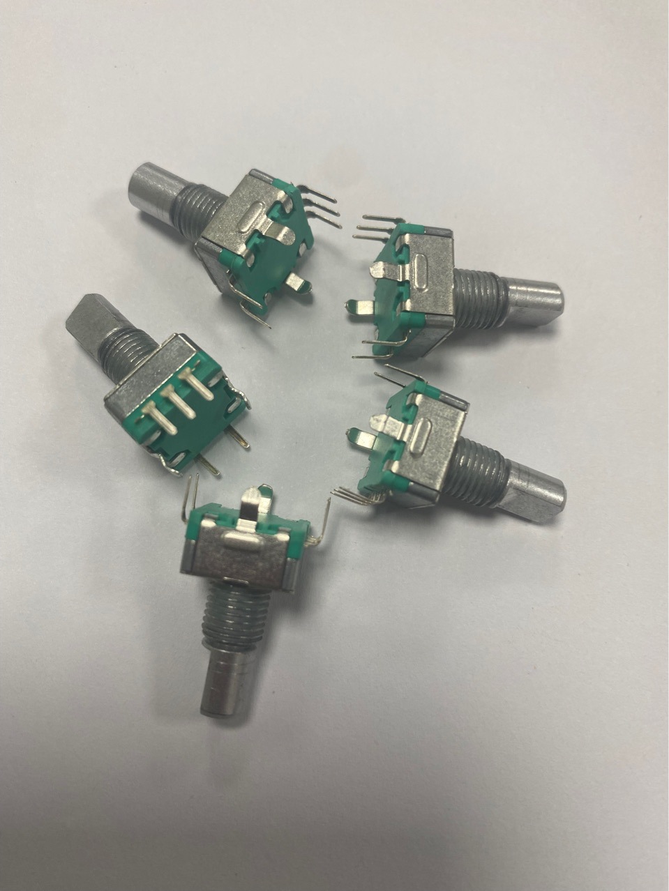 厂家直销音响功放机电陶炉微波炉燃气灶多式炉小家电控制板编码器