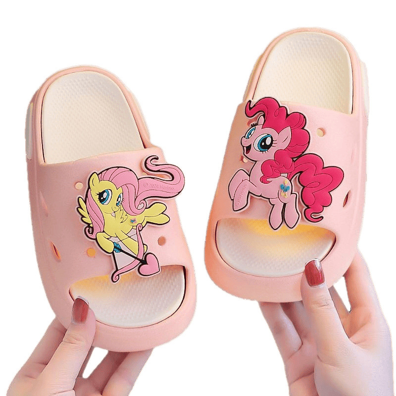 Pony Baoli verano nuevo estilo EVA para padres e hijos arrastre casa al aire libre lindo baño de dibujos animados baño sandalias y zapatillas antideslizantes