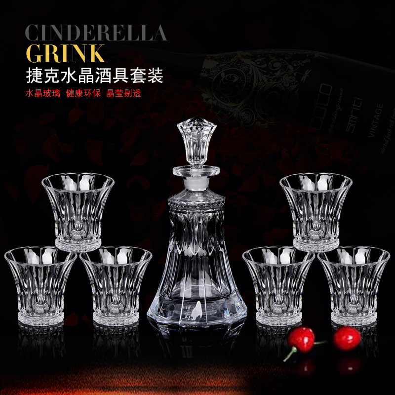 Comercio exterior transfronterizo suministro de alta calidad de vidrio de cristal checo whisky taza de vino casero decanter set de vino