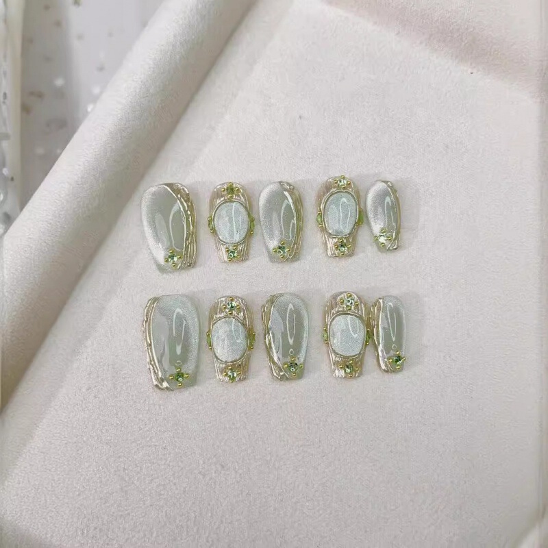 New High-Quality Handmade Wearable Nails Buccellari Cyan Sparkling Crystal Cat's Eye Manicure Patch Finished Product Wholesale New High-Quality Handmade Wearable Nails Buccellari Cyan Sparkling Crystal Cat's Eye Manicure Patch Finished Product Wholesale