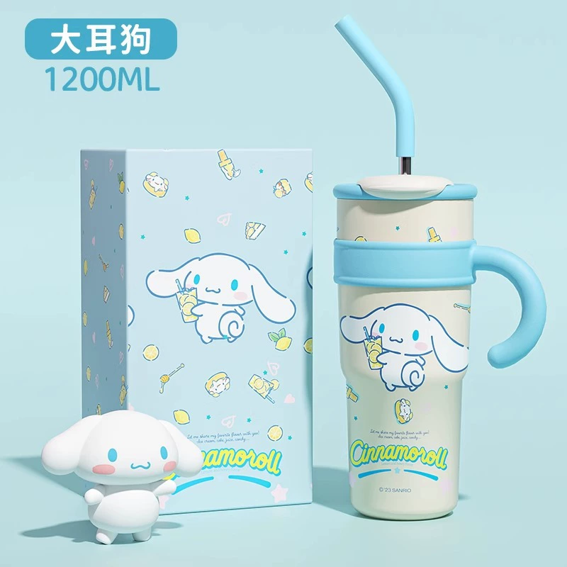Поильник со трубочкой (Sanrio) большой ёмкости 700 / 1200 мл с ручкой и дизайнами персонажей