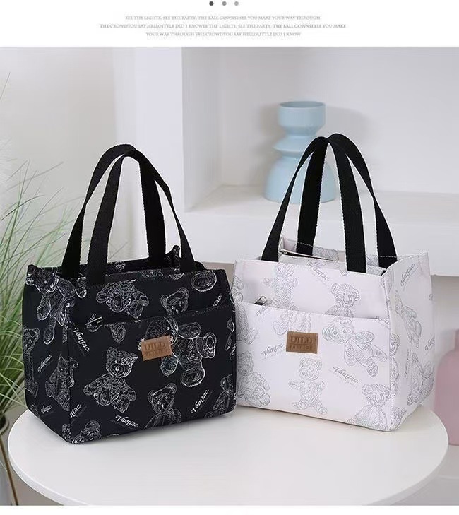 New handbag bento for mommy and office workers. Oxford cloth with rice for work. Fashionable lunch box with large capacity undefined