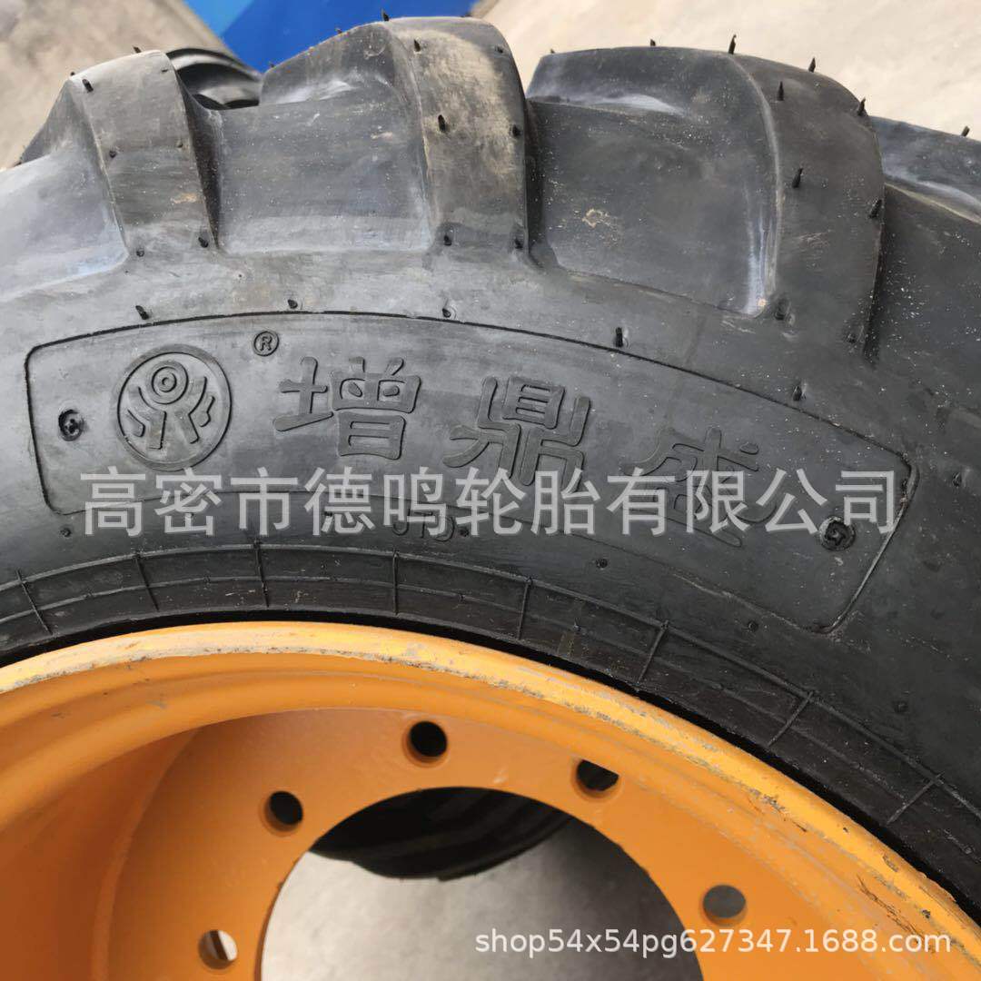 Zengdingsheng maquinaria agrícola remolque neumático ensanchado 620/40R22.5 cortacésped neumático fertilizante propagación coche lleno de neumáticos de acero
