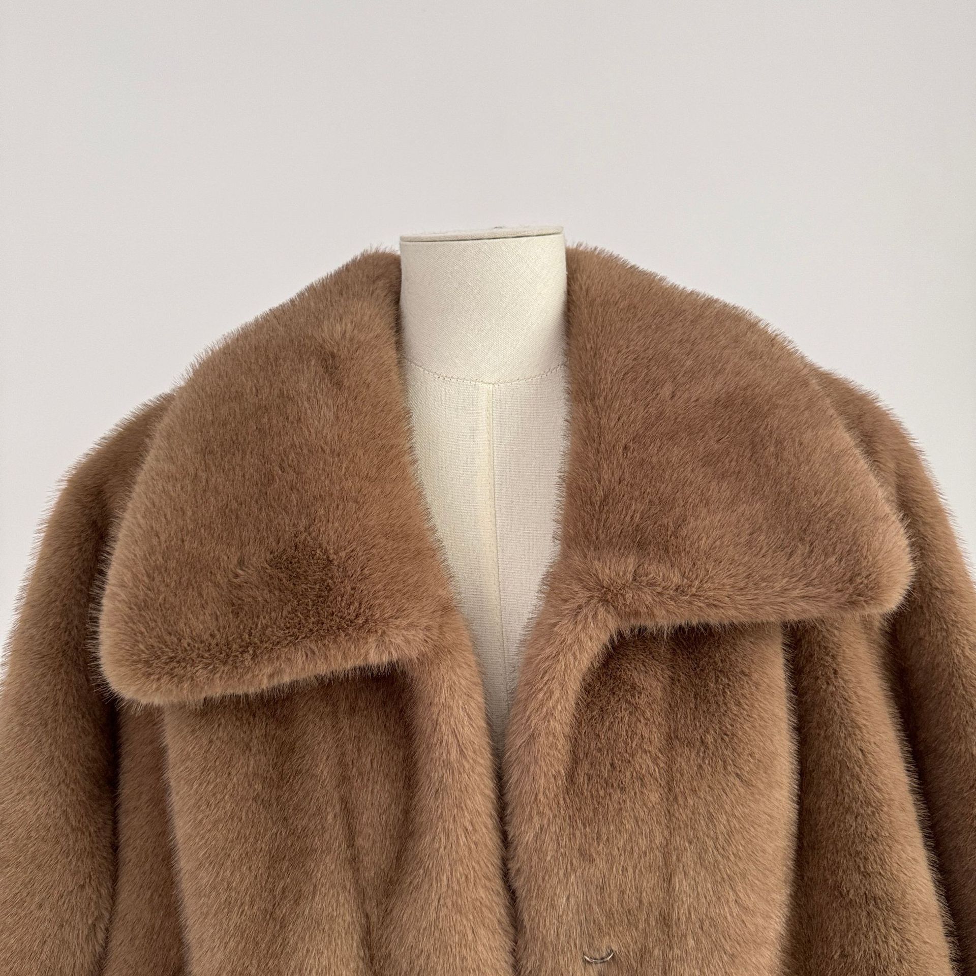 Women's Clothing New Fur Eco Friendly Fur Coat Long Mink Fur Coat For Women Large Size Wide Version Mink Velvet_voghion.com