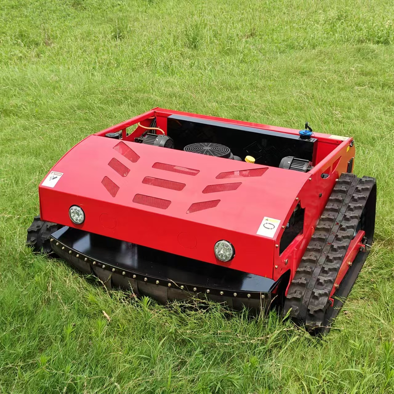 出口泰国智能遥控割草机 HT1000大马力果园碎草机 开荒爬坡除草机