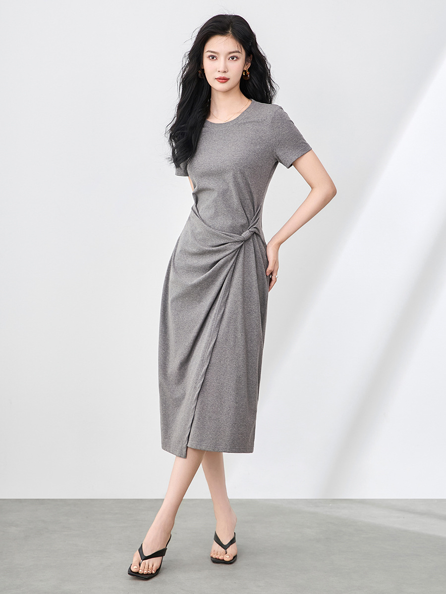Váy liền thon gọn eo xếp ly xoắn bên tinh tế khí chất thanh lịch kiểu Pháp Nanyou nữ mẫu hè — Màu đen