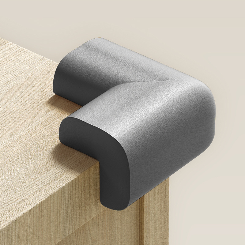 무료 스티커가 포함된 검정색 모서리 보호대 4팩