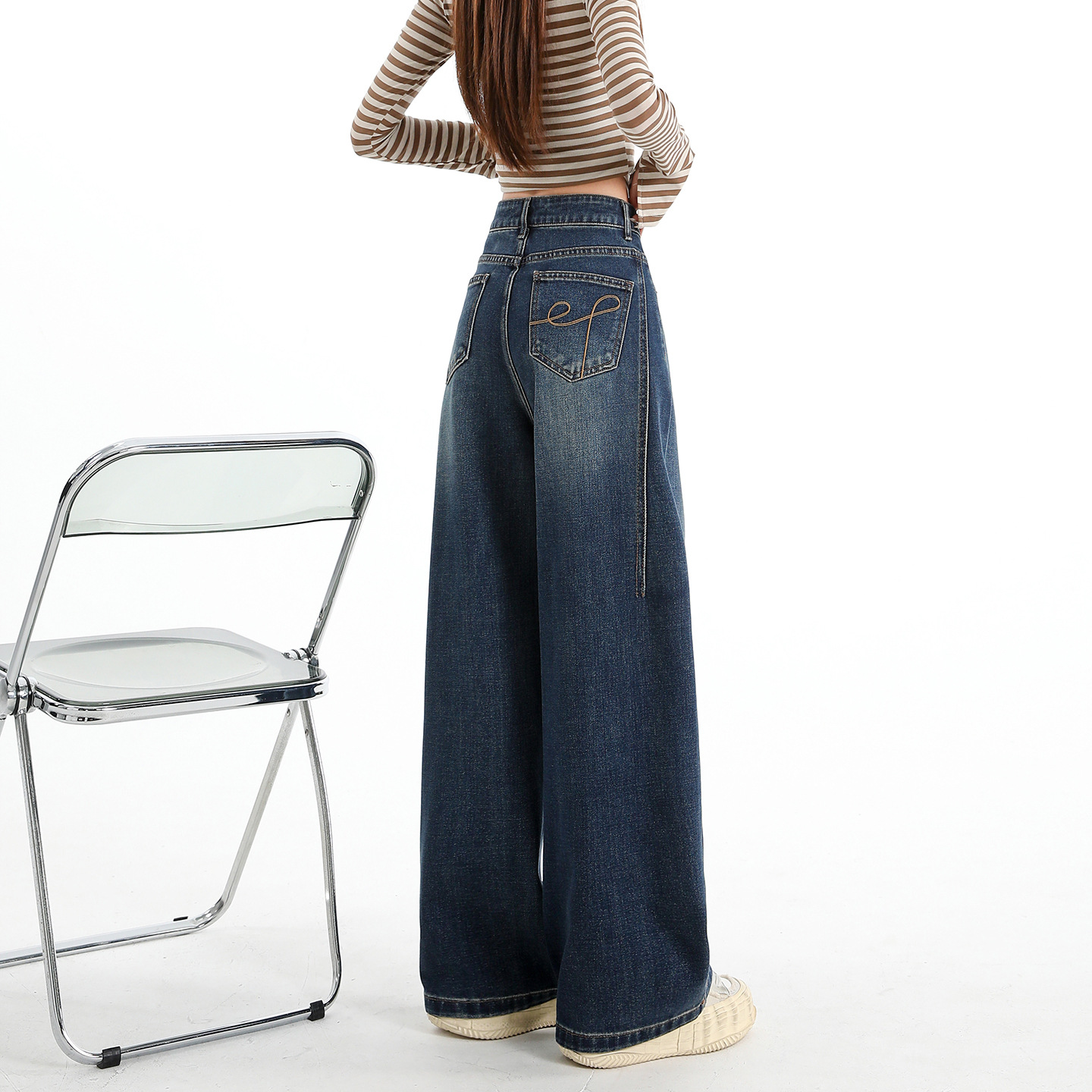 Spring retro jeans