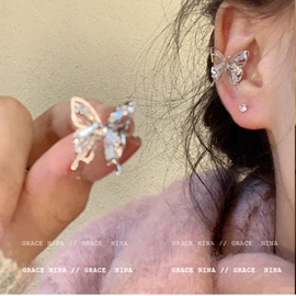 耳环;项链;发夹