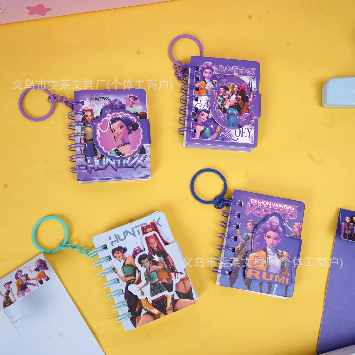 跨境K-POP猎魔女团钥匙扣手账本学生随身便携笔记本儿童写字本批