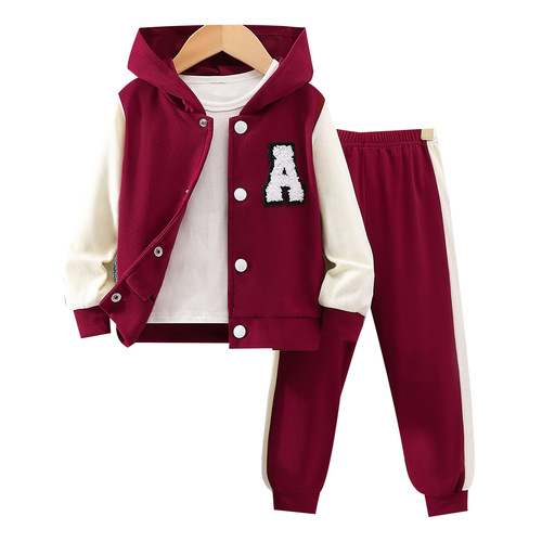 A colorful A-line long-sleeved hooded set for young children in autumn