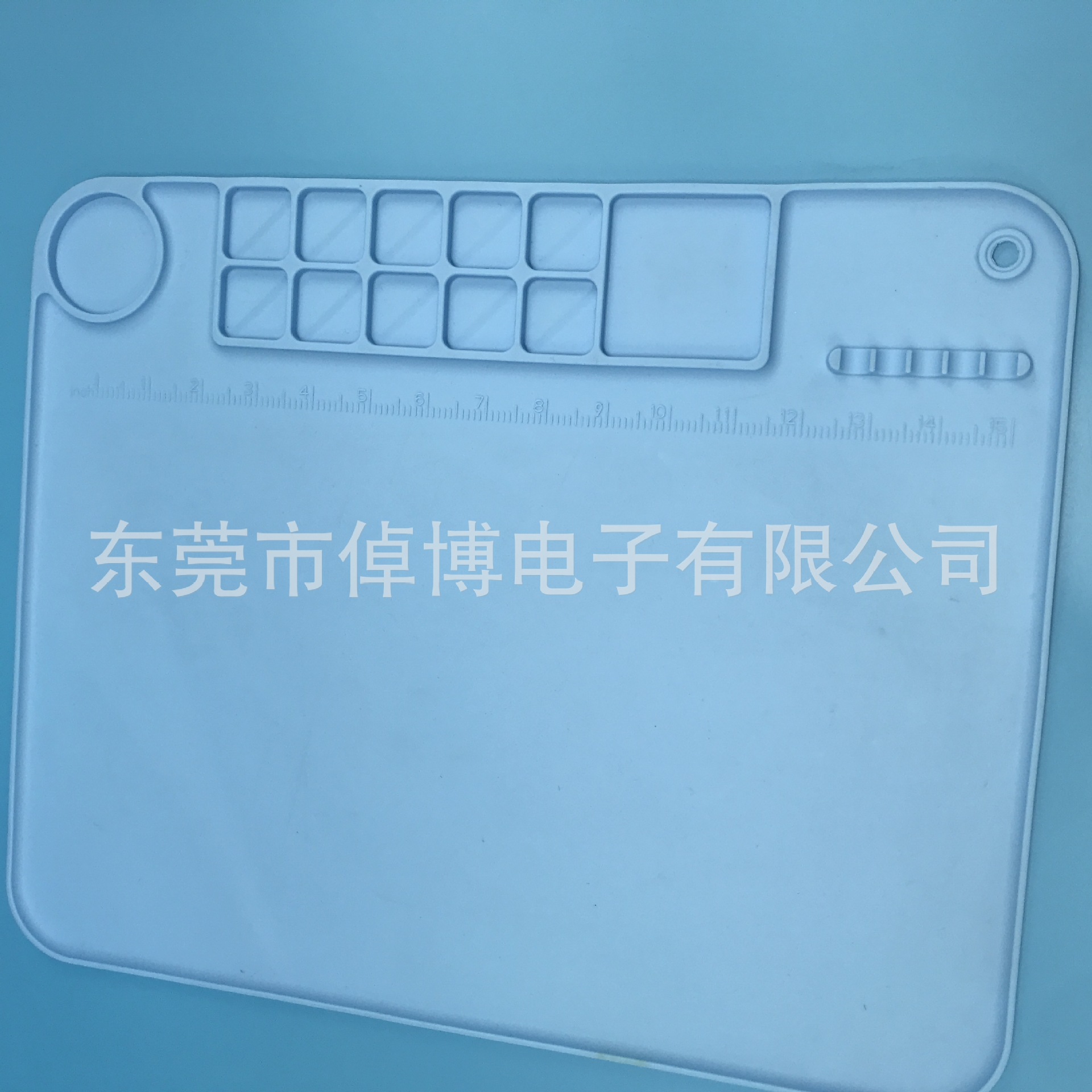 蓝色硅橡胶画垫 美术用带调色盘画垫 硅胶垫 可 定 制