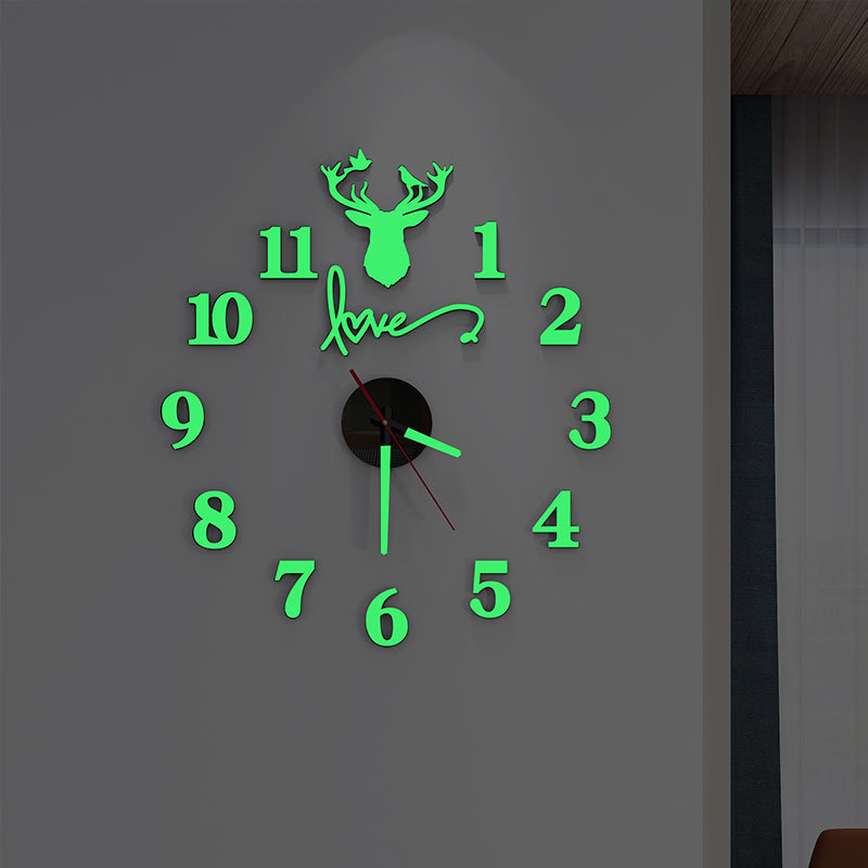 DIY Punch-free Wall Clock Home Living Room Decoration Luminous Clock Fashion Silent Wall Clock Simple Creative