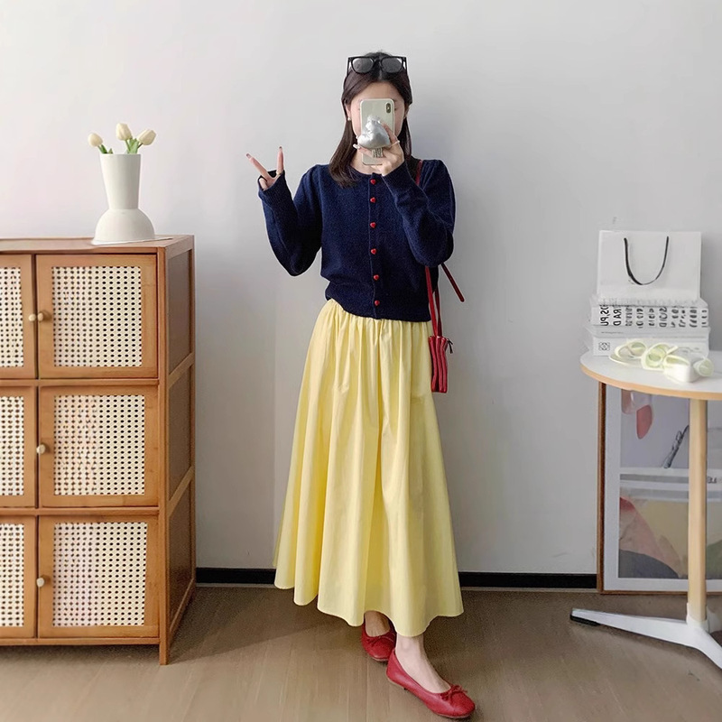 Snow White Goose Yellow Skirt Women's 2025 Spring and Summer Loose Waist Design Mid-length All-match Midi Skirt for Women