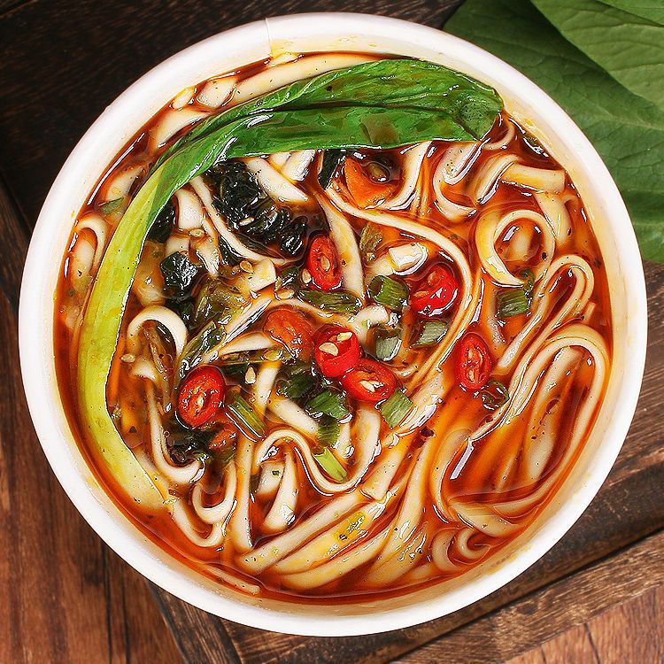 趣小饞手擀麵番茄雞蛋麵條桶裝紅燒牛肉麵宿舍早餐方便麵整箱批發