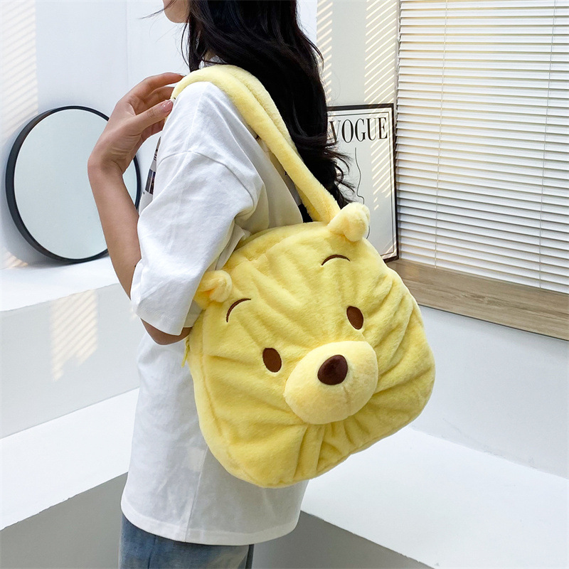 Cute Pooh bear large capacity girl shoulder bag Japanese ins..