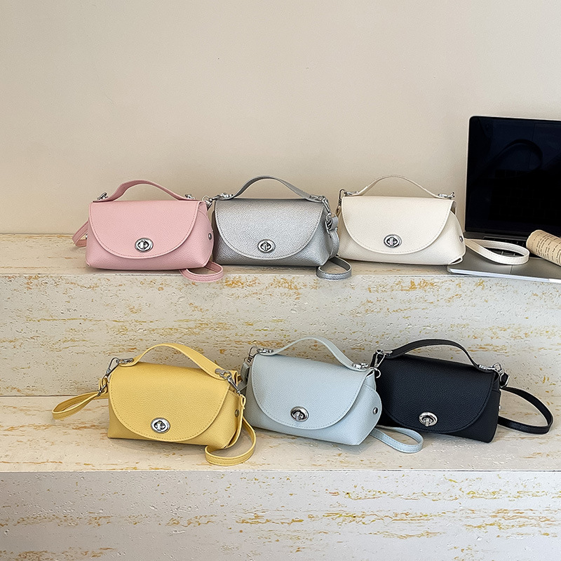 2026 Summer New Mini Handbag, High-end and Exquisite, Compact Mobile Phone Bag, Lockable Box Bag, Crossbody Bag