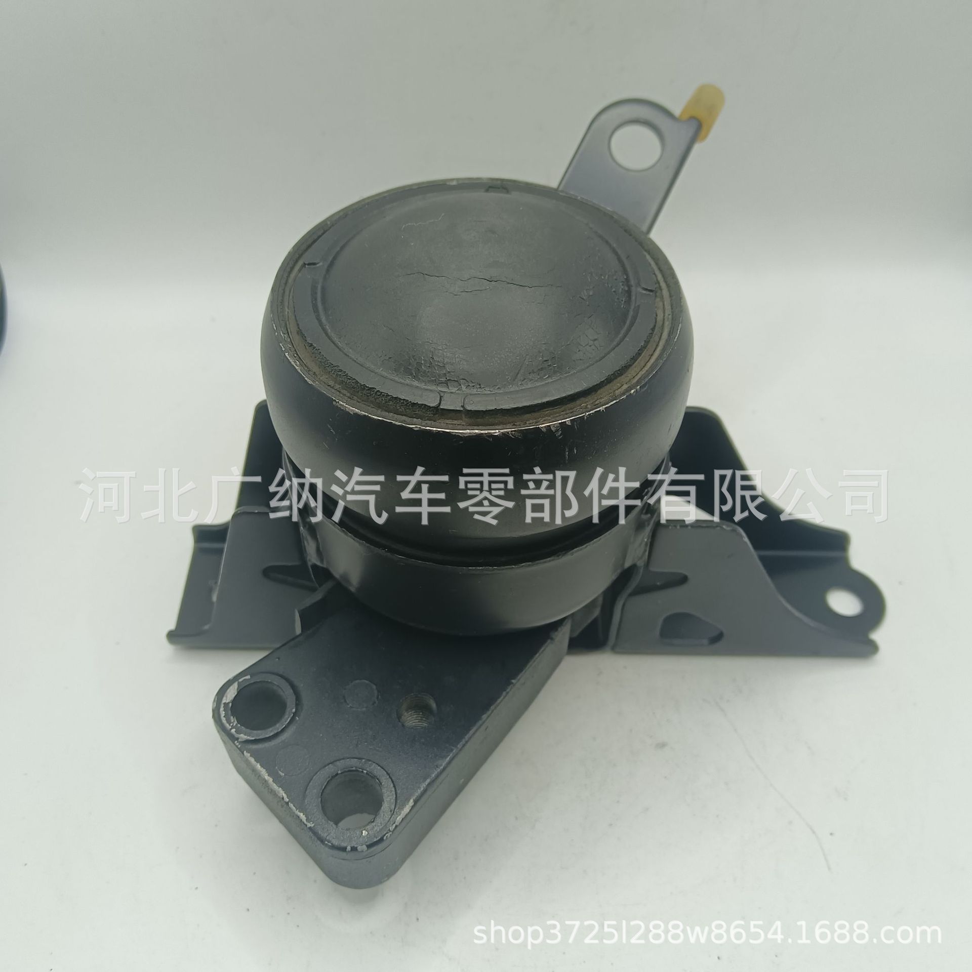 12305-0M060 适用于TOYOTA车系发动机机脚胶 发动机支架 缓冲支架