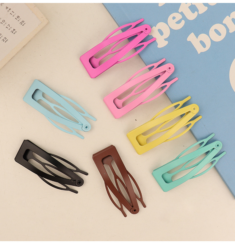Casual Simple Style Solid Color Alloy Hair Clip display picture 2