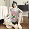 CP-Oil Girl Grey