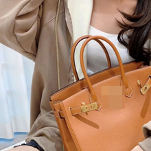 �V�ݿ羳��֦�y��Ů���r�г���ͨ�چμ��������Ů