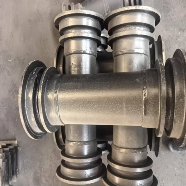 El conjunto del rodillo de cola de la máquina raspadora es fácil de usar y fácil de operar.