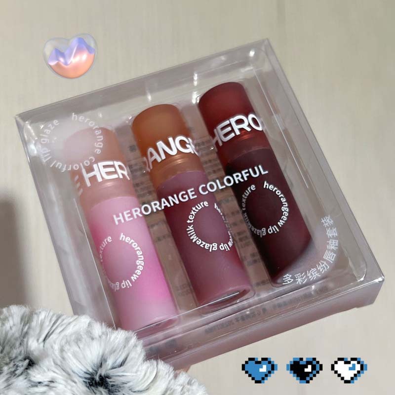 Herorange ~ 多彩でカラフルなクリームの唇の泥のスーツの3本のセットの口紅の唇の釉薬の学生はいつも白い平価を現します。|undefined