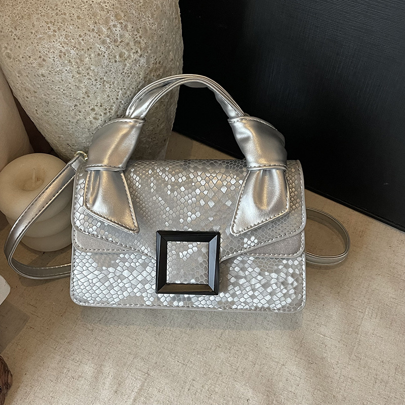 Bolso de textura transfronteriza 2025 verano nuevo bolso femenino bolso de hombro con estampado de piel de serpiente de alta calidad bolso de mensajero de moda retro