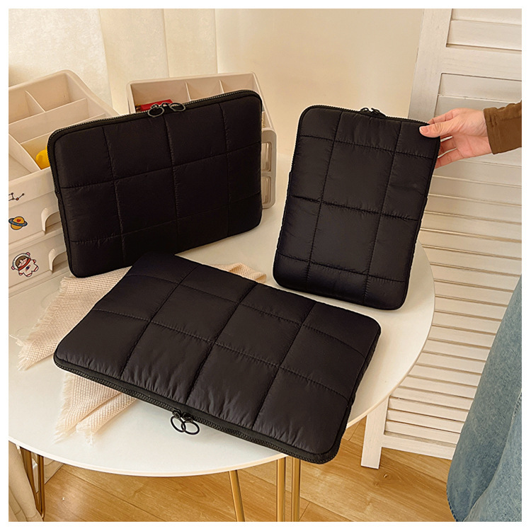 Korean-style car line computer liner bag simple solid color notebook storage bag 13-inch 15-inch nis clutch Korean-style car line computer liner bag simple solid color notebook storage bag 13-inch 15-inch nis clutch