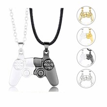 �羳������u�Α�C�ֱ���Ů���Fʯ������һ������������H��