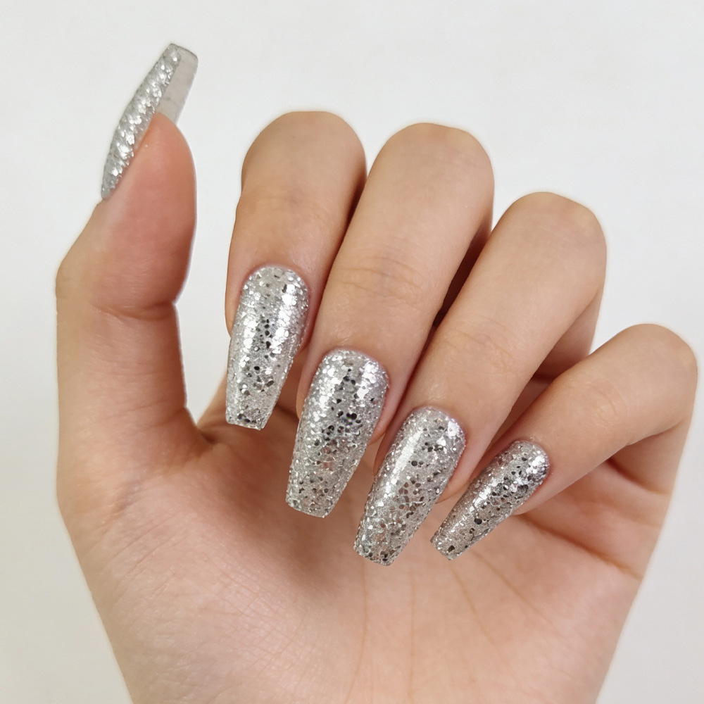 Ventas transfronterizas más populares de plata triturada, manicuría brillante, fresco, viento atractivo para vestir, parche de uñas 24 piezas, parche de uñas terminado.