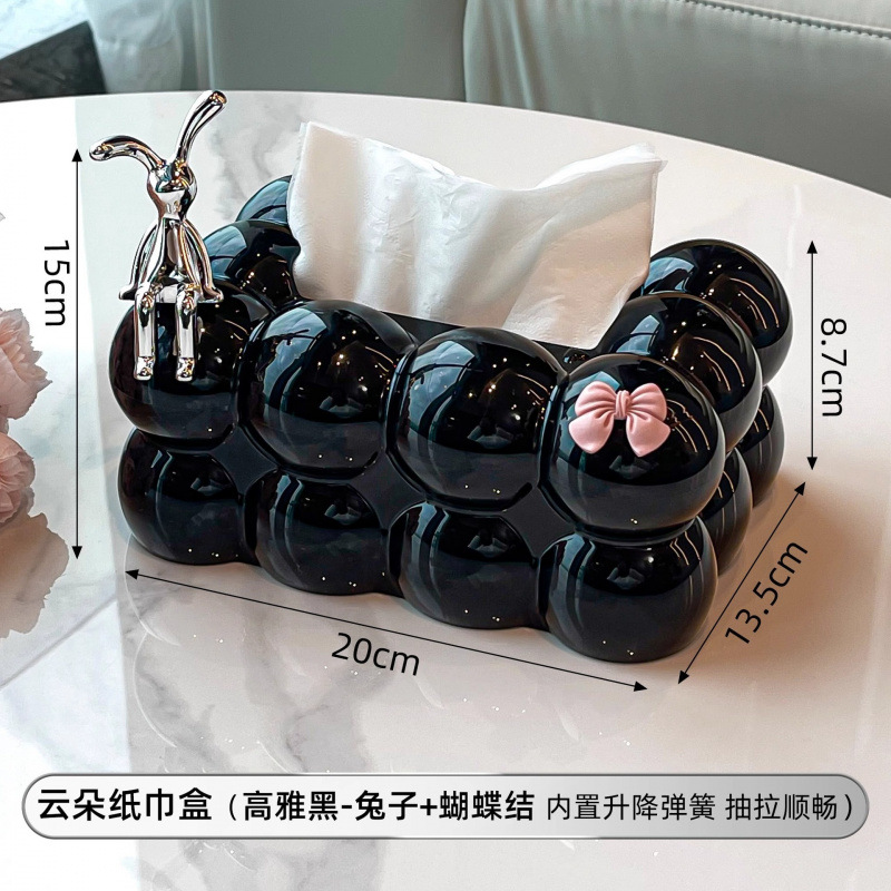 高級感のある収納ケースの新型の軽贅沢家庭用創意トイレティッシュボックスのリビングのテーブルの上に紙ナプキンを引き出します。