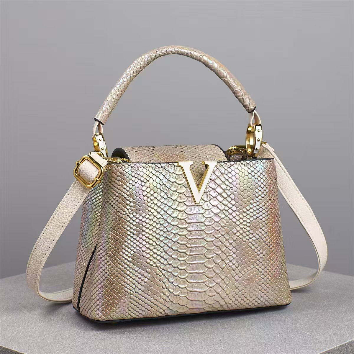 Temperamento versátil nuevo bolso coreano de moda mujer hermoso bolso de hombro bolso de mujer bolso de mujer bolso grande