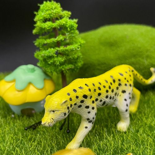 Cross-border children's simulation wildlife model educational wildlife park toy set tigers lions wolves