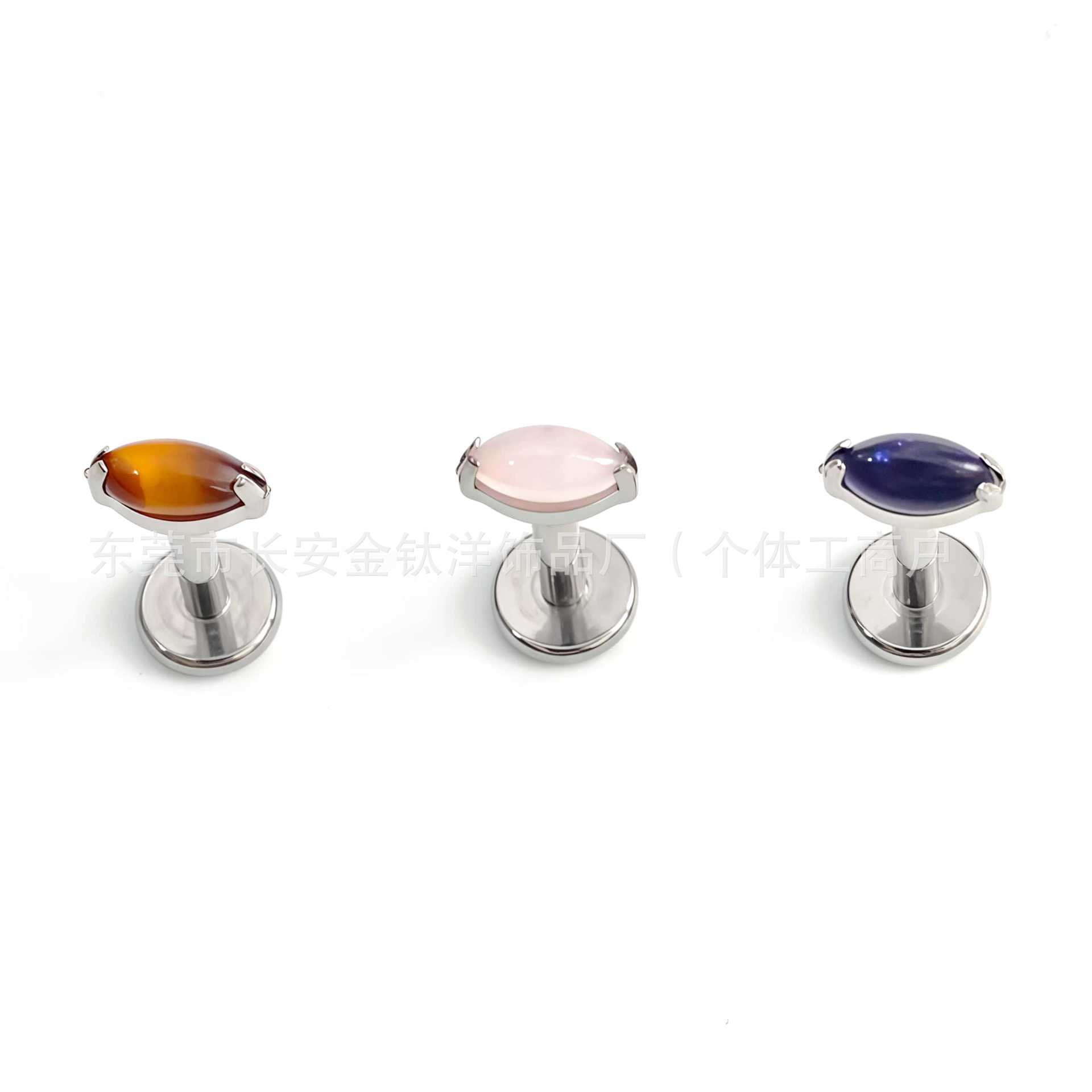 Pointed titanium steel lip stud product view