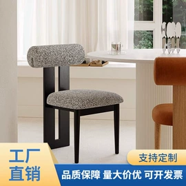 沙发类;餐桌;沙发椅