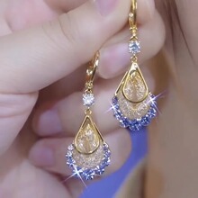 ��z�W�ɫ˯�Xˮ�ζ��۶��hŮ�p�ݸ߼��Еr�д����ۚ��|���