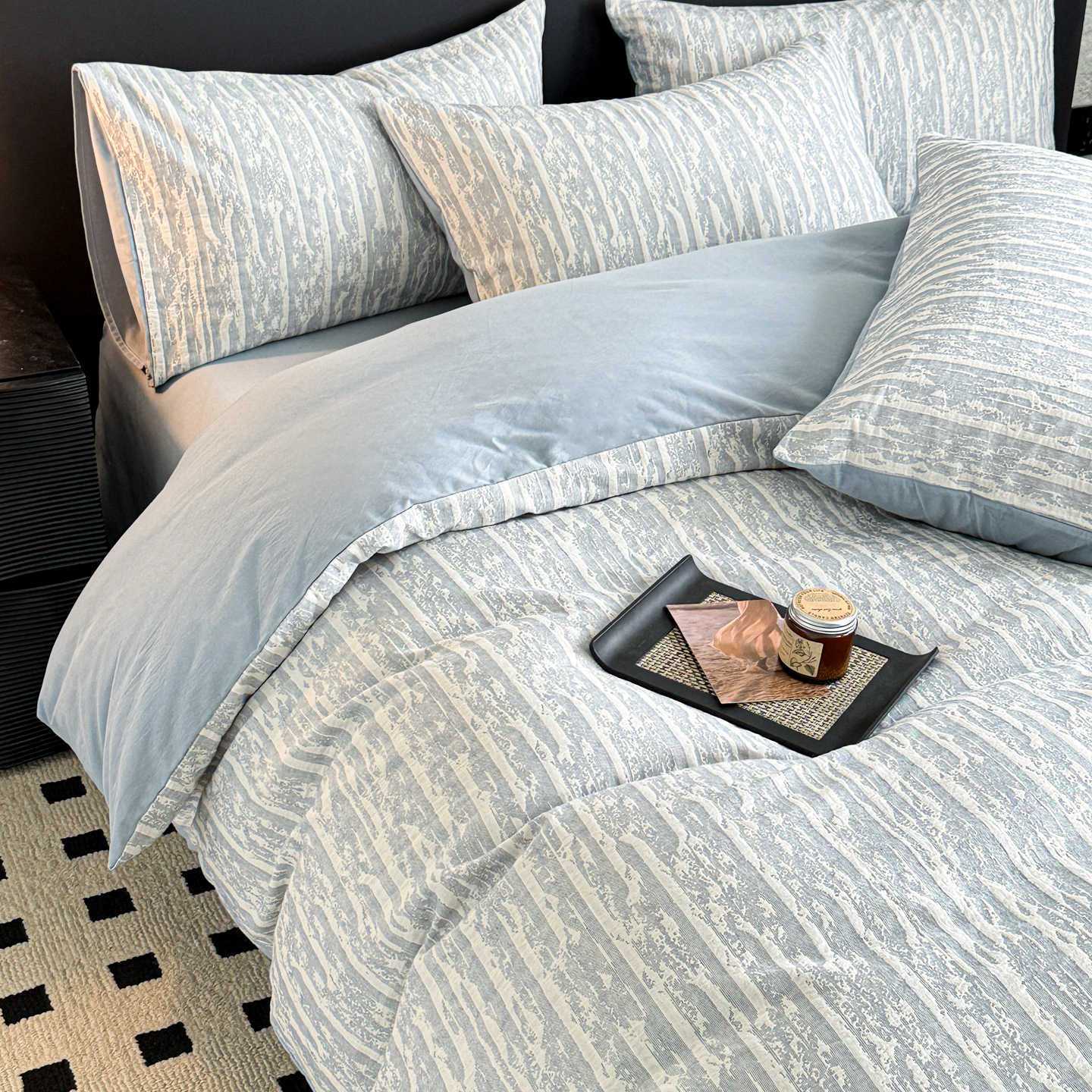 Cama de algodón molido de algodón largo conjunto de cuatro piezas de algodón puro 2025 nuevo lujo ligero de alta sensación sábanas cubierta de tres piezas