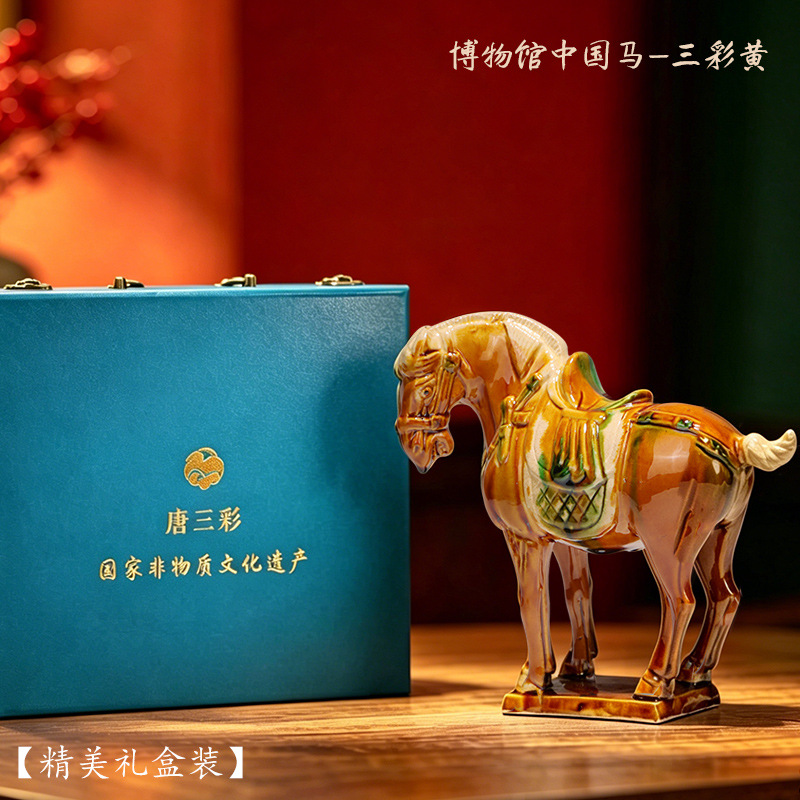 Tang tres coloridos caballos cerámicos decoraciones del año del caballo seis caballos Museo de caballos chinos artesanías decoraciones de sala de estar