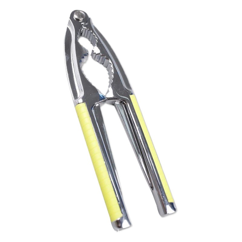 The stall is selling a generation of household multifunctional zinc alloy walnut clip walnut stripper nut clip