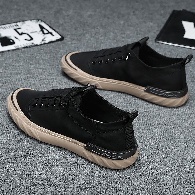 Zapatos de tela estilo Pekín para hombre, sin cordones, antiolor, temporada de primavera, seda helada, transpirables, lona fina, nuevo modelo 2025.