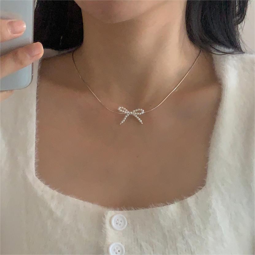 Sterling Silver Simple Style Bow Knot Pendant Necklace display picture 7