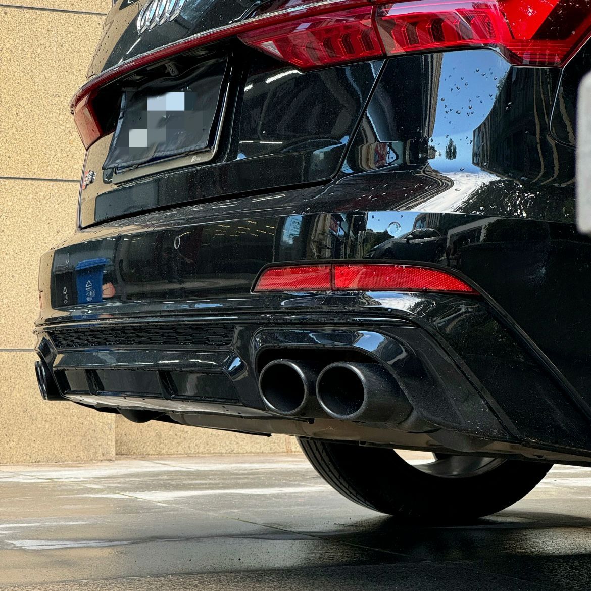 Suitable for 19-25 Audi C8A6 Modified S6 Rear Lip Four-Out Tail Throat Exhaust Rear Surround Black Warrior Kit