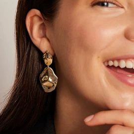 项链;手链;耳环