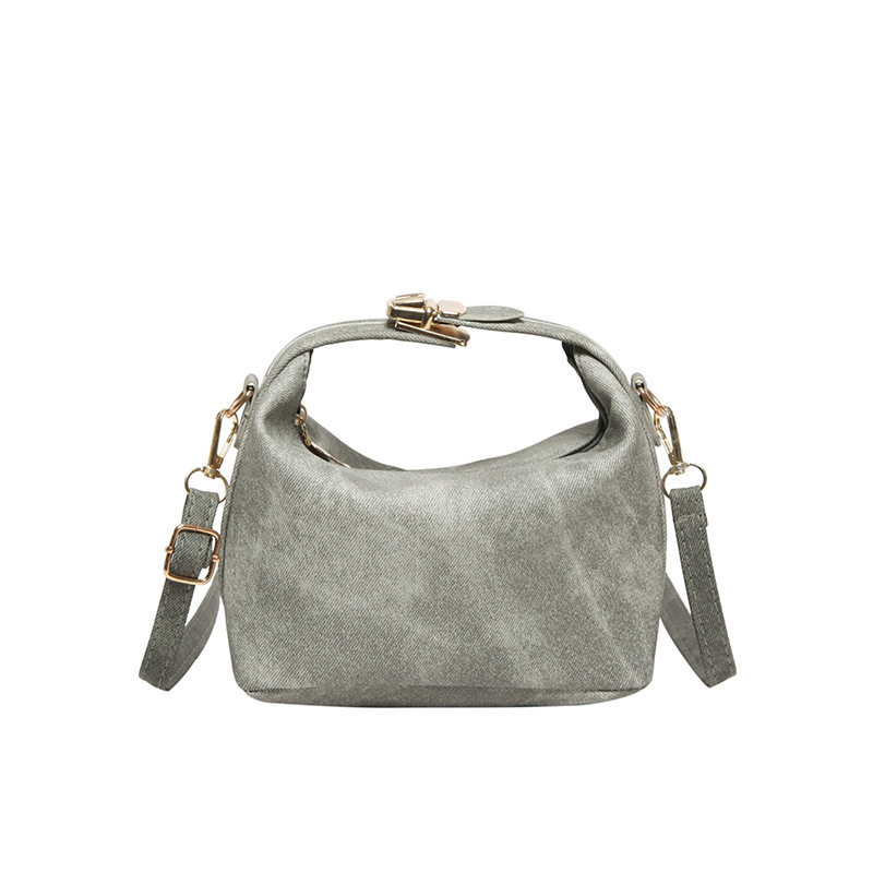 Nueva bolsa de hombro coreana universal 2024 otoño invierno bolso de mano de estilo extranjero diseño de nicho de moda de alto nivel