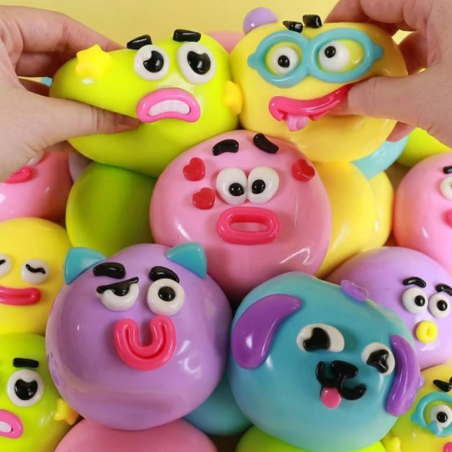 Cross-Border Amazon New Dog Face Swap Squishy Dog Face Changing Slow Rebound Toy Squeeze Fun