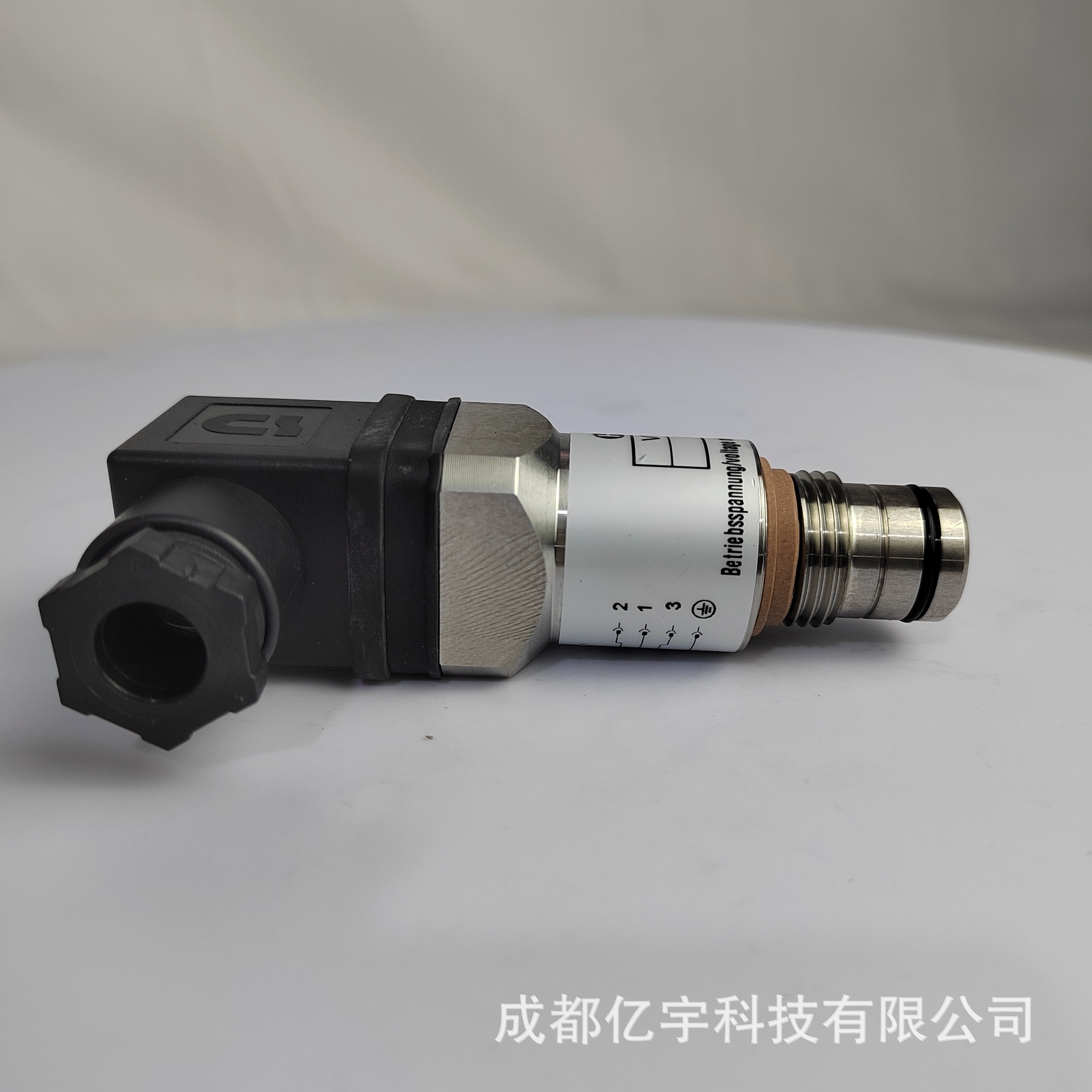 销售 HYDAC贺德克压力传感器HDA4745-A-006-000 系列