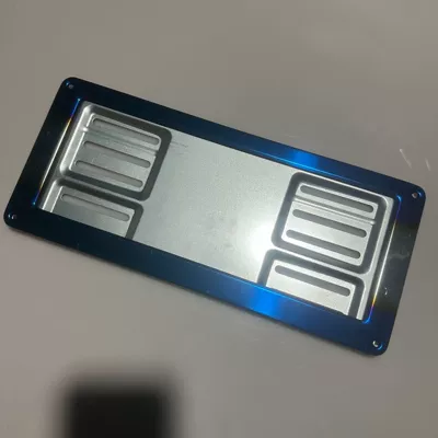 Standard License Plate Frame, Thickened Aluminum Alloy: License plate holder/license plate holder