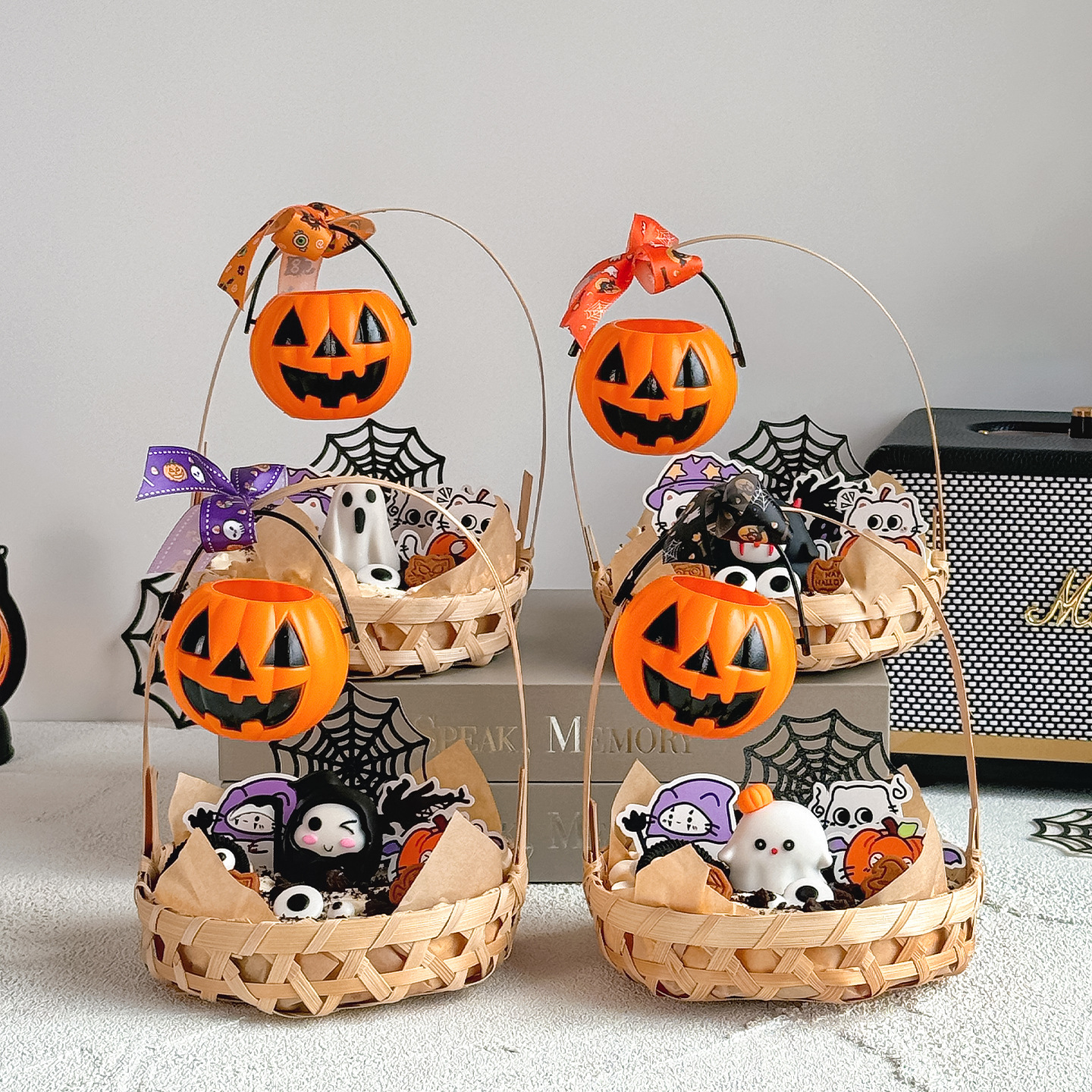2025 Halloween Satchel Bamboo Basket Cake Decoration Ghost Face Devil Ghost Carnival Night Party Pumpkin Bucket Ornaments