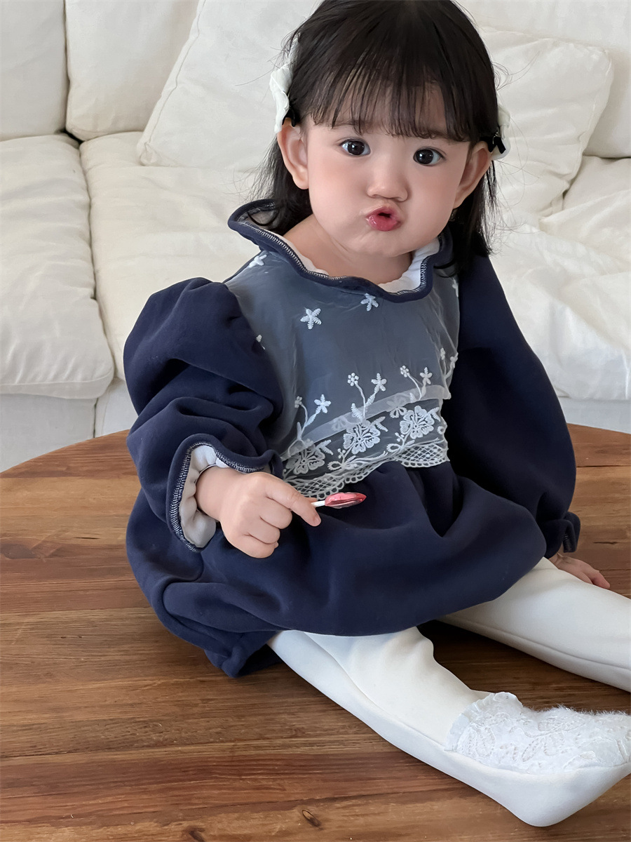 Bebés de otoño y invierno gruesos ropa de vestir para niños coreanos 2024 baby overcoat niñas encaje y camisa de peluche